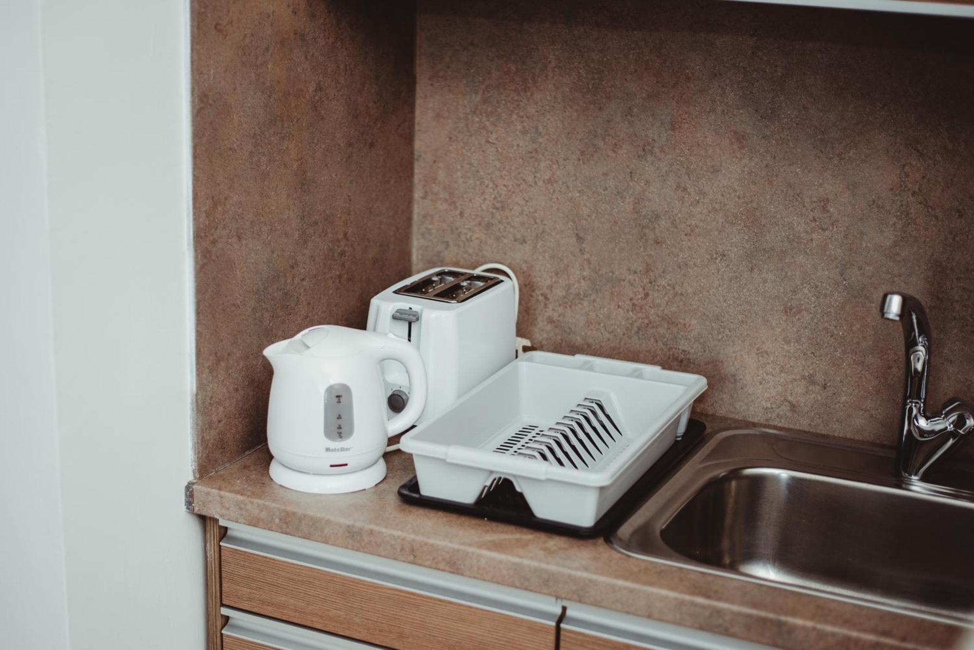 Ovis Hotel Apartments 아이아 나파 외부 사진